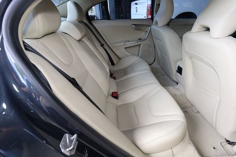 Used 2015 Volvo S60 T5 Premier image 15