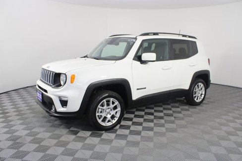 Used 2021 Jeep Renegade Latitude image 2