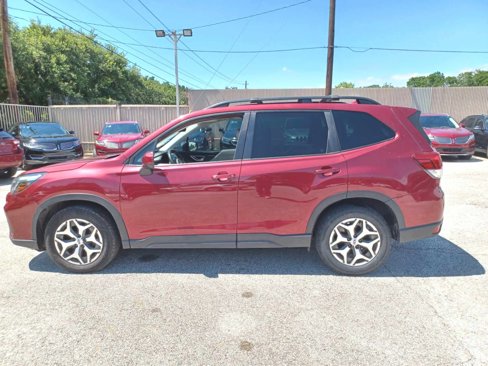 Used 2019 Subaru Forester Premium image 8