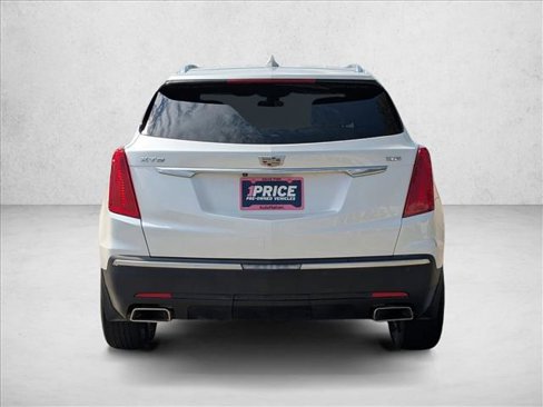 Used 2017 Cadillac XT5 Luxury w/ Driver Awareness Package image 4