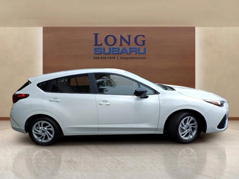 Certified 2025 Subaru Impreza 2.0i image 6