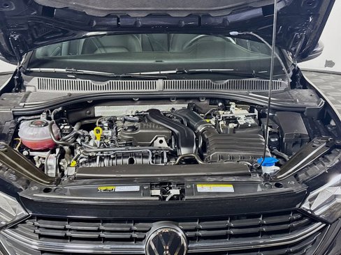 Certified 2024 Volkswagen Jetta Sport image 22