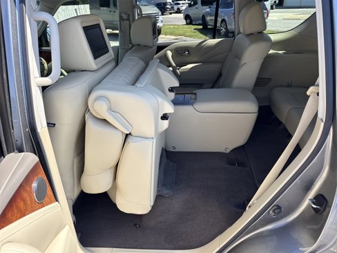 Used 2017 INFINITI QX80 2WD w/ Deluxe Technology Package image 11
