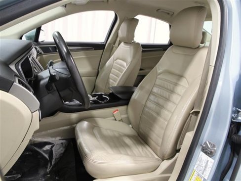 Used 2014 Ford Fusion Energi SE image 7