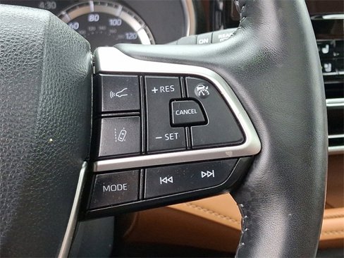 Used 2022 Toyota Highlander Platinum image 24
