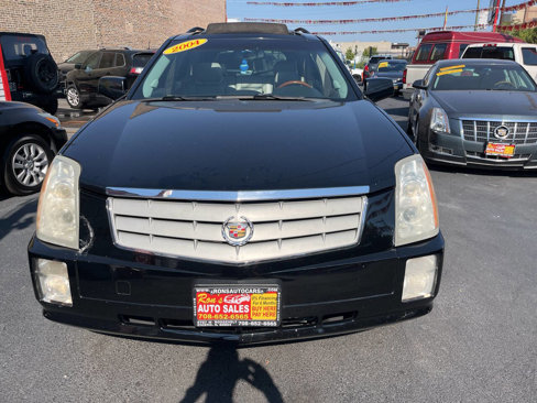 Used 2006 Cadillac SRX w/ Seating Package image 2