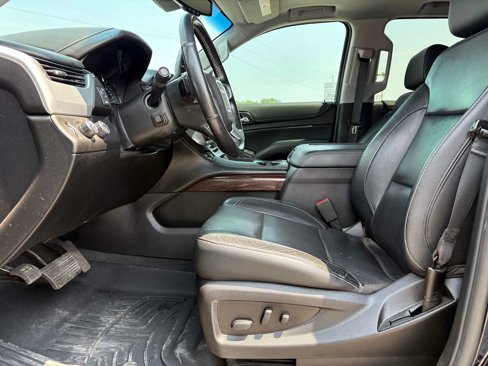 Used 2019 GMC Yukon SLT w/ Premium Edition image 9