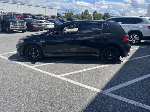Used 2021 Volkswagen GTI SE image 8