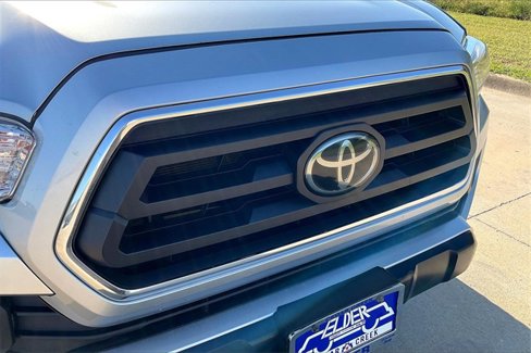 Used 2022 Toyota Tacoma SR5 image 31