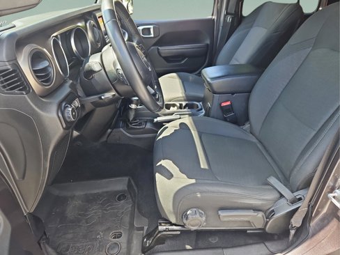 Used 2020 Jeep Wrangler Unlimited Sport S image 13