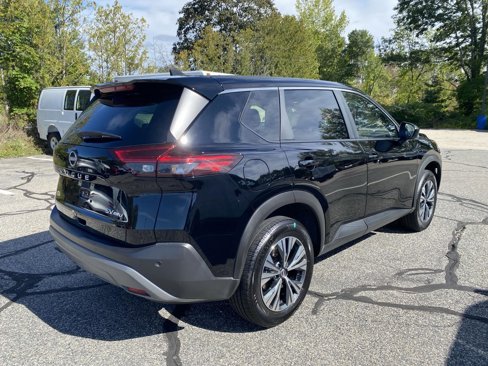 Used 2023 Nissan Rogue SV image 7