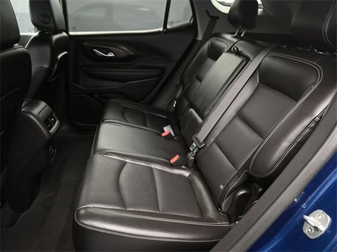 Used 2022 GMC Terrain SLT image 11