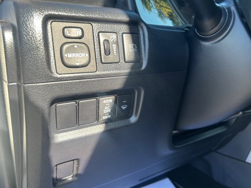 Used 2023 Toyota 4Runner SR5 image 36