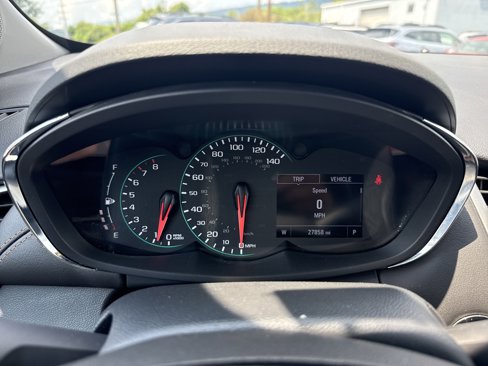 Used 2022 Chevrolet Trax LT w/ Premium Seat Package image 20