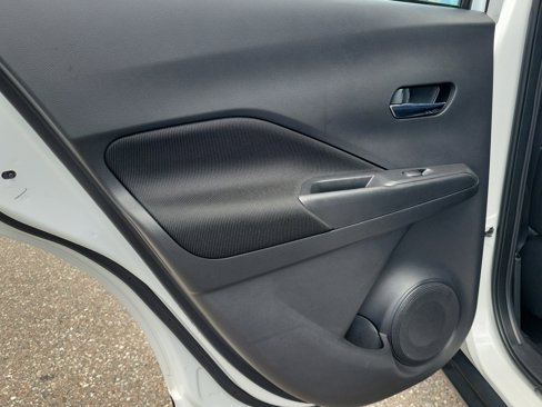 Certified 2023 Nissan Kicks SV image 11