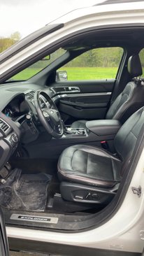 Used 2018 Ford Explorer Sport w/ Equipment Group 401A image 11