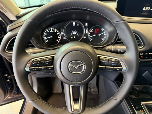 New 2025 MAZDA CX-30 AWD 2.5 S w/ Select Sport Pkg image 17