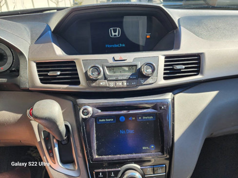 Used 2016 Honda Odyssey SE image 19