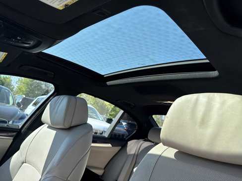 Used 2012 BMW 535i xDrive Sedan image 29