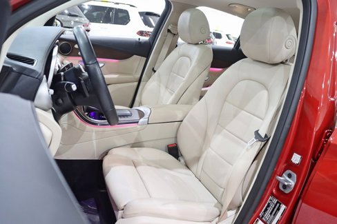Used 2022 Mercedes-Benz GLC 300 4MATIC Coupe image 30