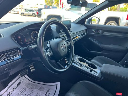 Used 2023 Honda Civic Sport image 16