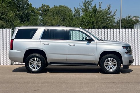 Used 2017 Chevrolet Tahoe LT image 3