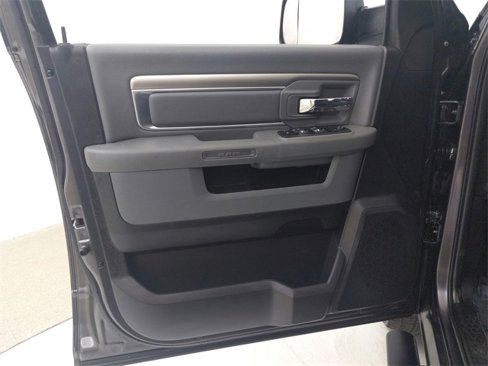 Used 2019 RAM 1500 Big Horn image 34