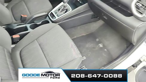 Used 2022 Hyundai Venue SE image 21