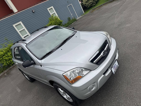 Used 2009 Kia Sorento LX image 10