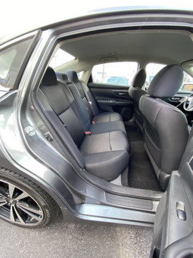 Used 2017 Nissan Altima 2.5 SR image 38