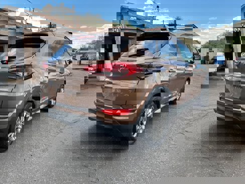 Used 2017 Hyundai Tucson SE Plus image 3