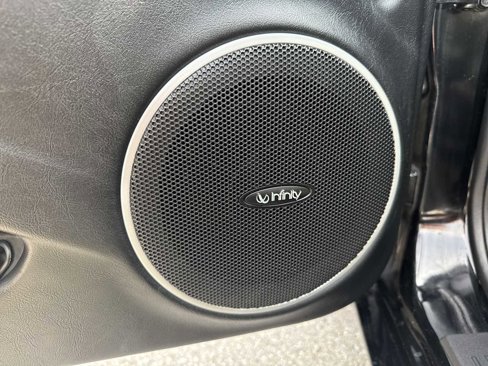 Used 2003 Hyundai Tiburon GT image 15
