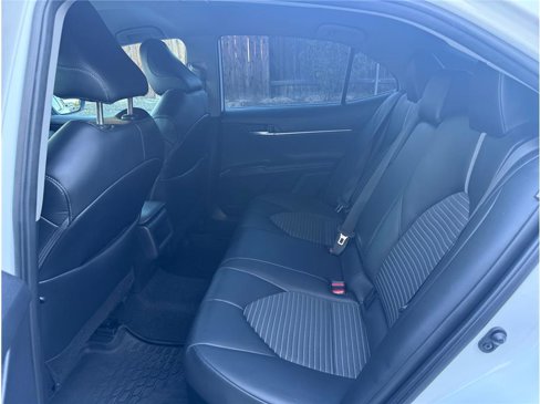 Used 2023 Toyota Camry SE image 31