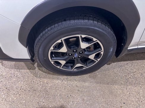 Used 2019 Subaru Crosstrek 2.0i Premium w/ Eyesight System image 12