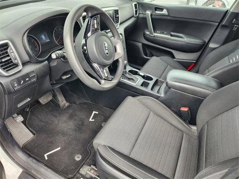 Used 2020 Kia Sportage LX w/ LX Popular Package image 9