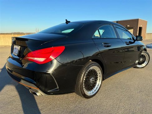 Used 2016 Mercedes-Benz CLA 250 4MATIC image 7
