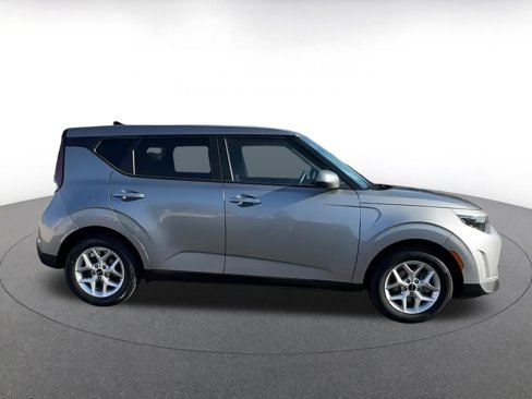 Used 2024 Kia Soul LX w/ LX Technology Package image 15