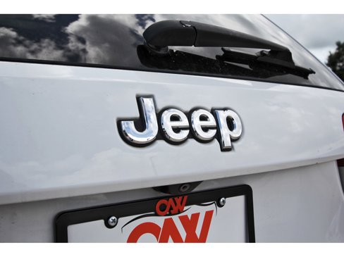 Used 2015 Jeep Grand Cherokee Summit image 34