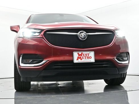 Used 2020 Buick Enclave Essence w/ Sport Touring Edition image 33