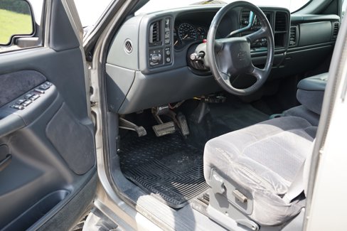 Used 2001 Chevrolet Silverado 2500 LS w/ Off-Road Skid Plate Pkg image 13