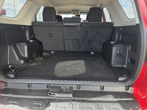 Used 2021 Toyota 4Runner SR5 image 18