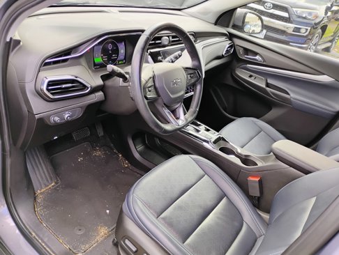 Used 2023 Chevrolet Bolt EUV LT w/ Convenience Package image 10