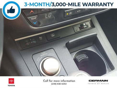 Used 2015 Lexus ES 300h image 32