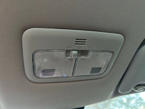 Used 2019 Toyota Corolla SE image 27