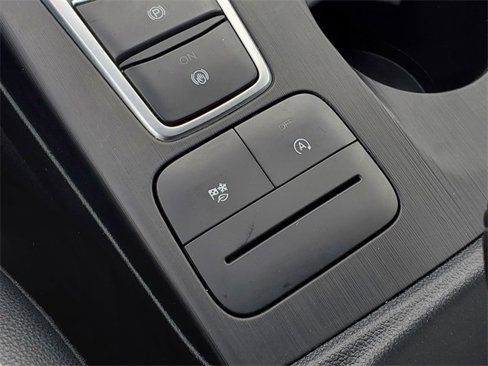 Used 2022 Ford Escape SEL image 23