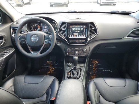 Used 2022 Jeep Cherokee Limited image 3