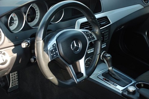 Used 2015 Mercedes-Benz C 250 Coupe image 11