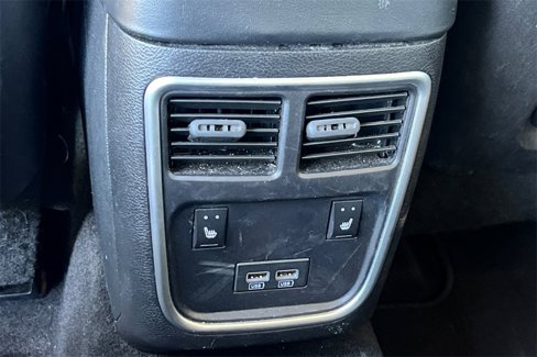 Used 2021 Dodge Charger SXT w/ Leather Interior Group image 18