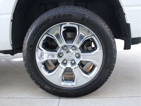 Used 2019 RAM 1500 Big Horn image 40