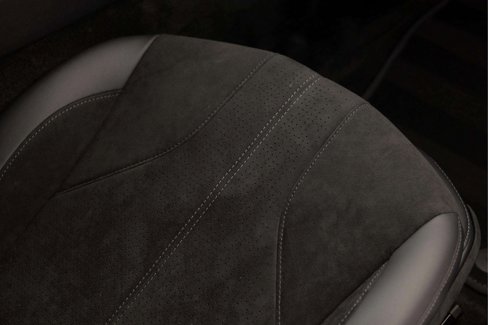 New 2026 Aston Martin V8 Vantage Coupe image 32